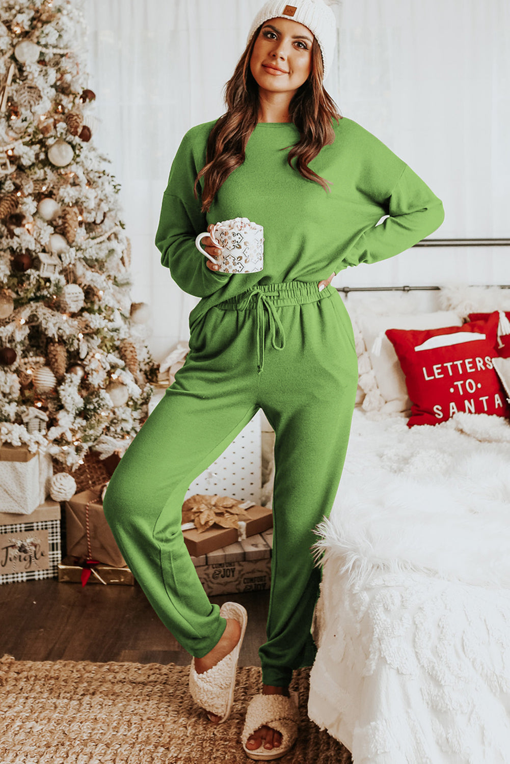 Black Long Sleeve Pullover & Jogger Pants Loungewear Set