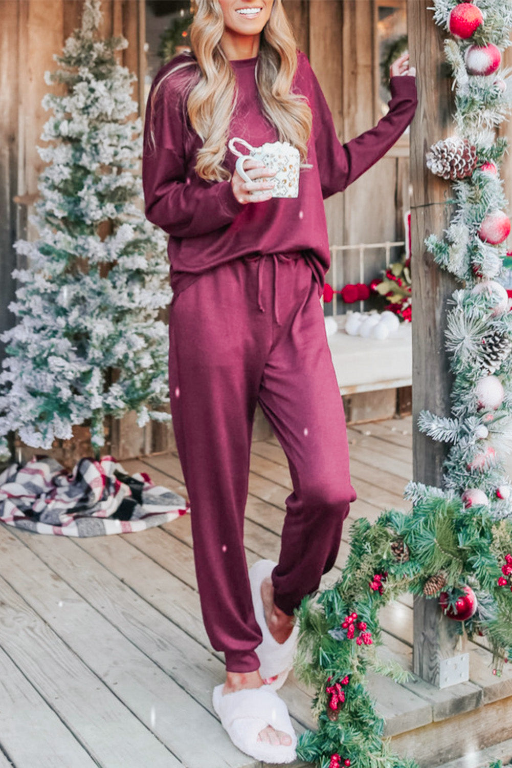 Black Long Sleeve Pullover & Jogger Pants Loungewear Set