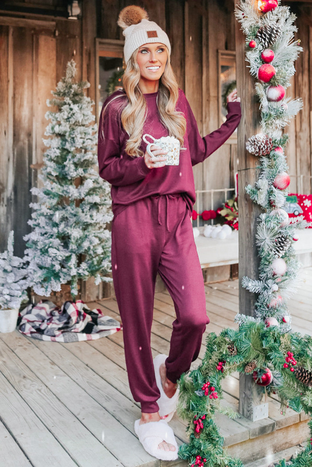 Black Long Sleeve Pullover & Jogger Pants Loungewear Set