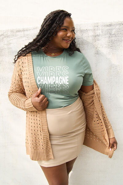 Full Size CHAMPAGNE VIBES Short Sleeve T Shirt