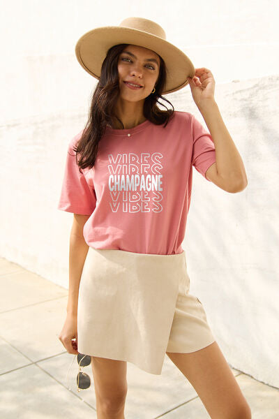 Full Size CHAMPAGNE VIBES Short Sleeve T Shirt