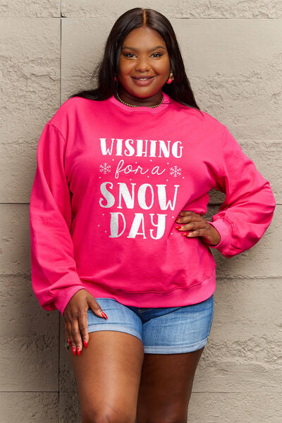 WISHING FOR A SNOW DAY Round Neck Sweatshirt
