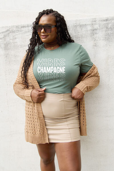 Full Size CHAMPAGNE VIBES Short Sleeve T Shirt
