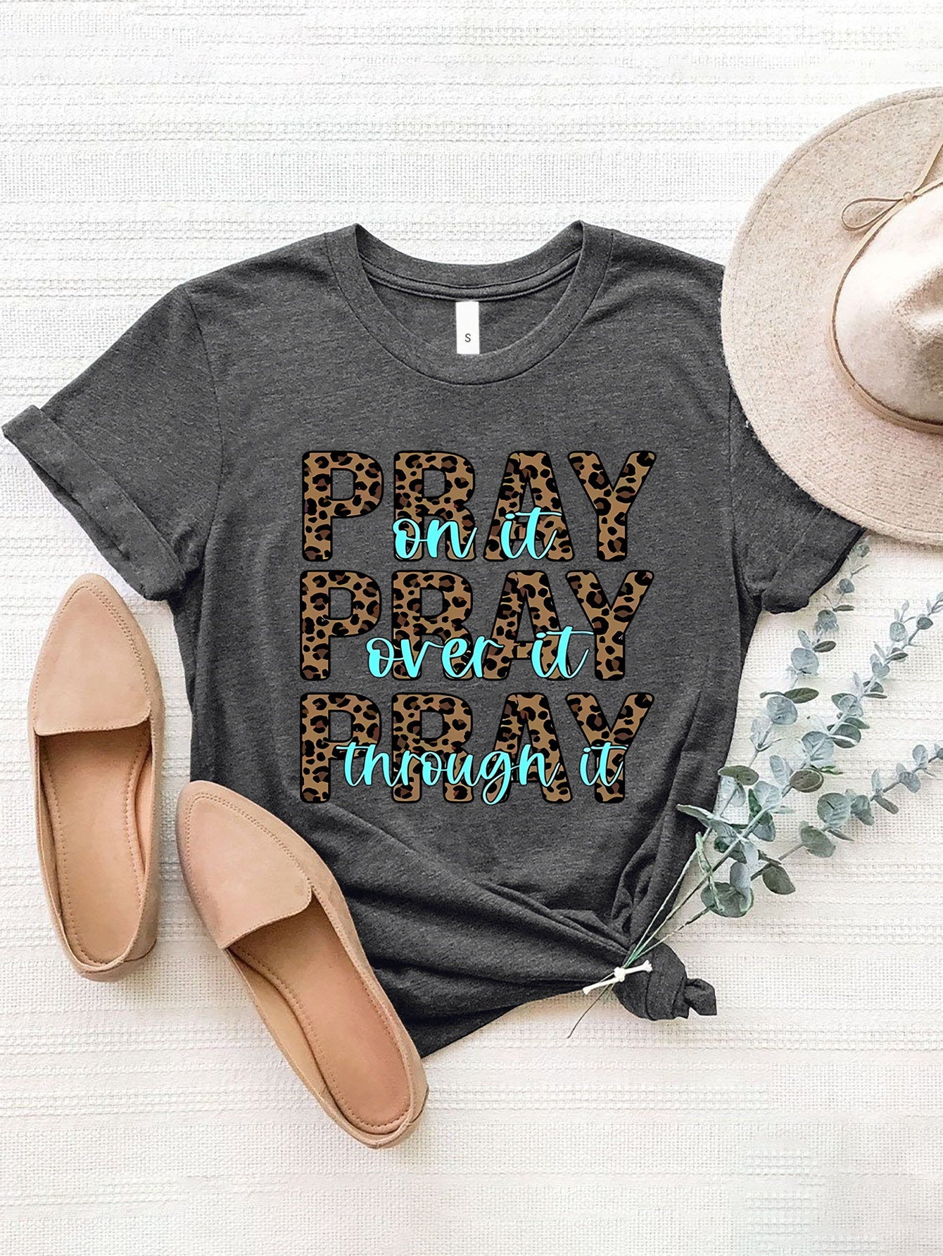 Letter Graphic Round Neck Short Sleeve T Shirt
